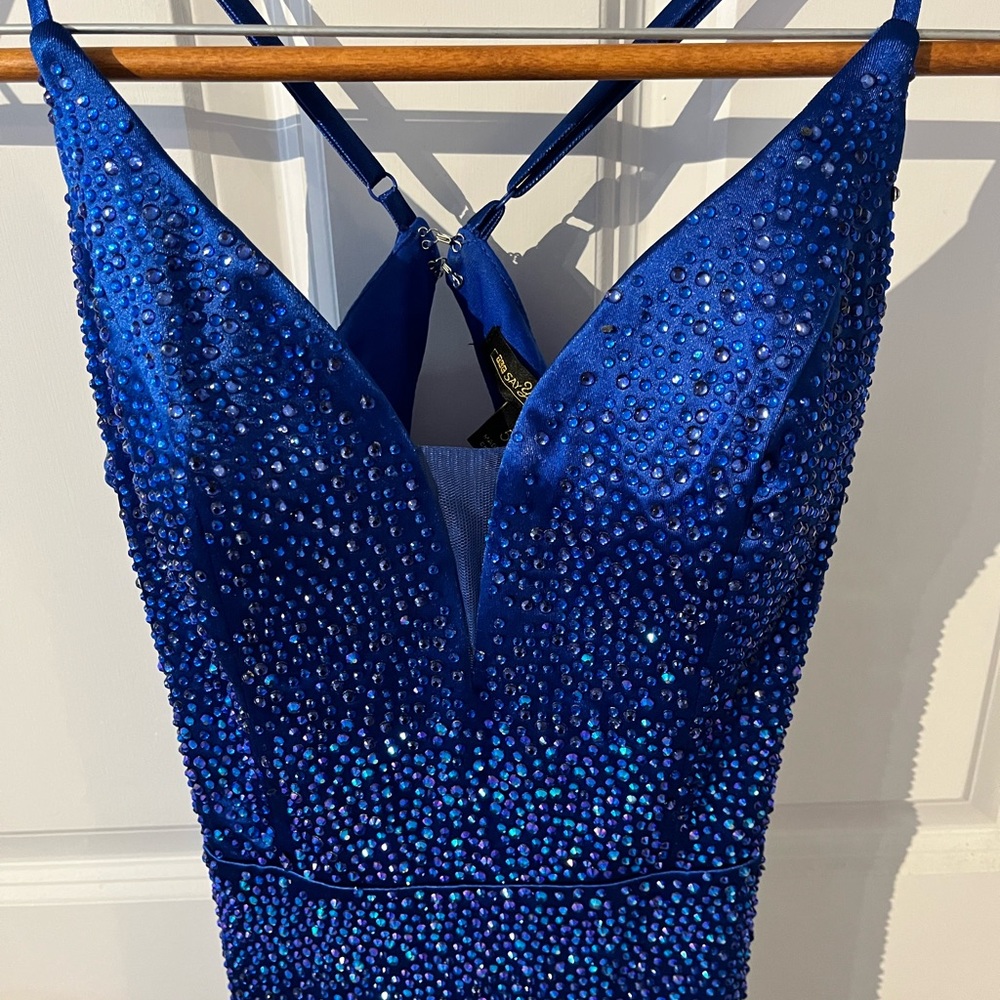 Prom Dress - Picture 4 of 7